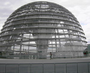 Die Kuppel vom Reichstag von außen